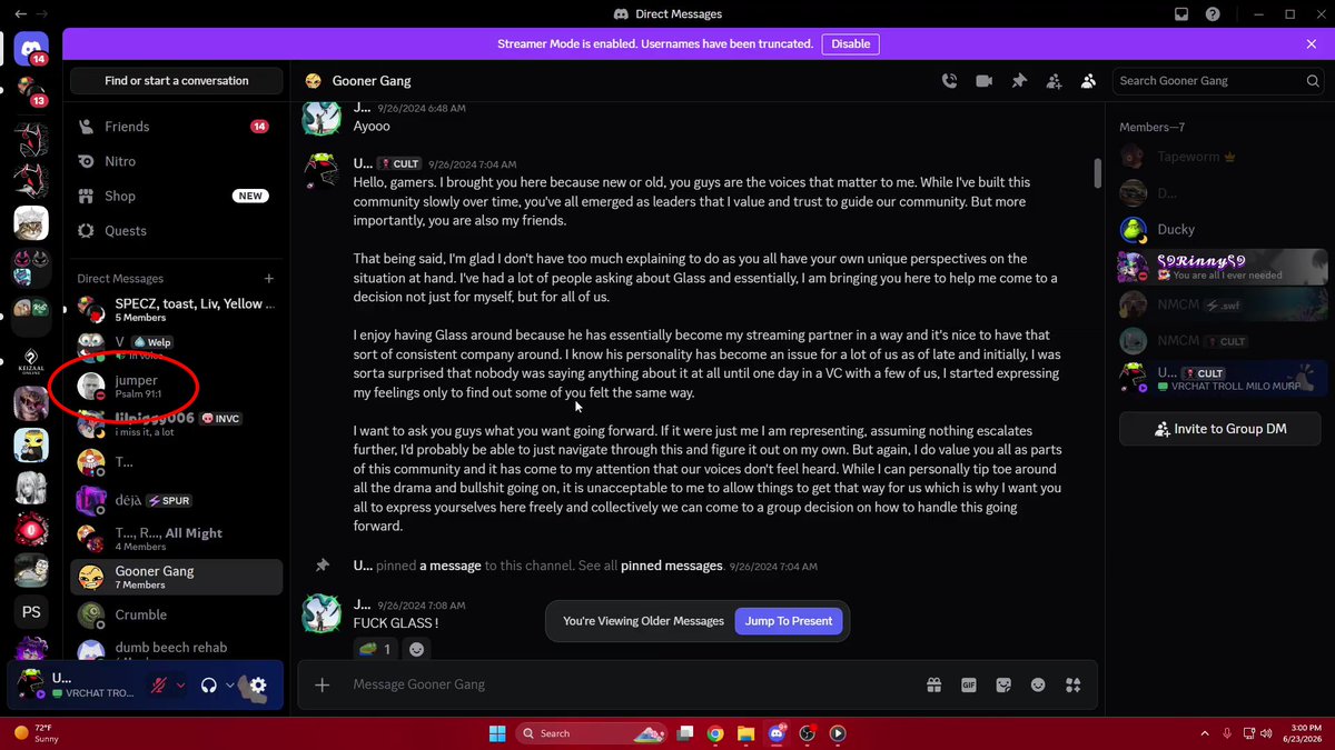 phyreaom's tweet photo. UrghBla accidentally revealed that he had recently messaged Jumper/Satori, who was exposed as a double agent.

I believe Tupper's statements are connected to Satori in some way, considering recent events showing the same continued pattern of harassment: https://t.co/q95qp5f8Sb https://t.co/KjUDqNLf1f