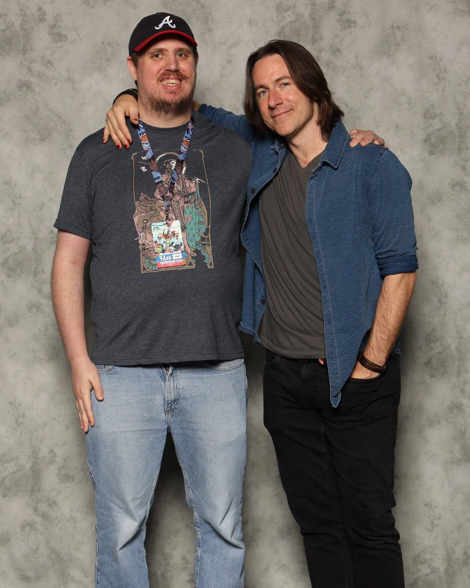 TheStoreyd's tweet photo. Happy birthday to the incredible @matthewmercer. Thank you for inspiring me with the incredible worlds you create and for providing me with mental peace that I’ve needed in some dark moments.

Also extremely fortunate I got to meet you in Atlanta recently and for your kindness ❤️ https://t.co/qH1o6TOqIm