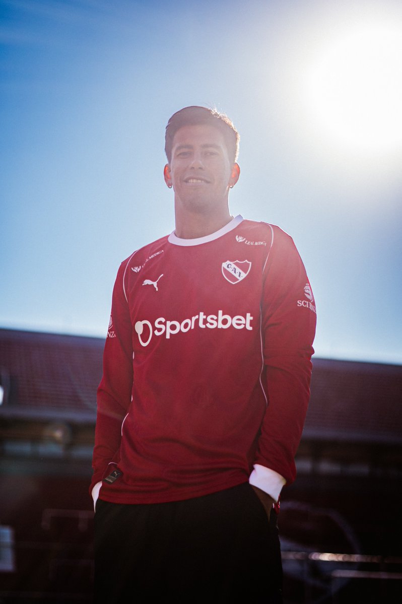 Independiente's tweet photo. Pintada 🥵

#TodoRojo 🔴 https://t.co/QnrJLH69Xn