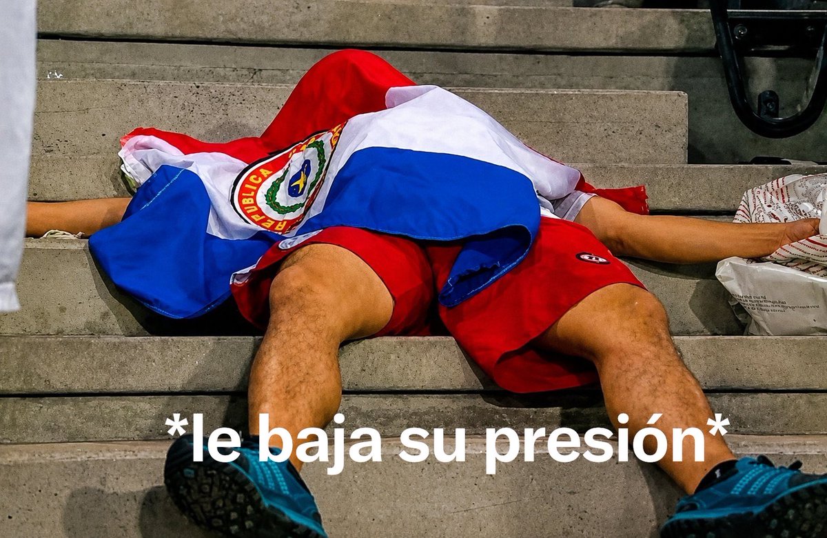 lakooks's tweet photo. No voy a aguantar el segundo tiempo gente que termine https://t.co/O1kBfyni7w