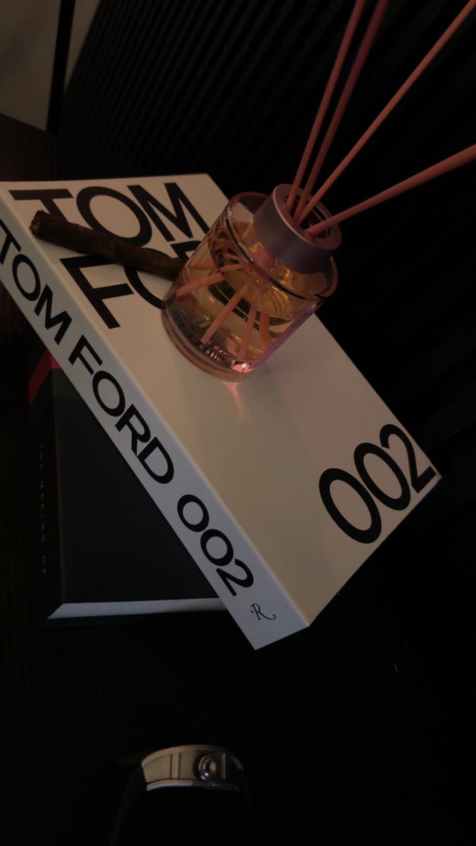 stillfenriq's tweet photo. puffin on zootiez https://t.co/qvw1u3tuRN