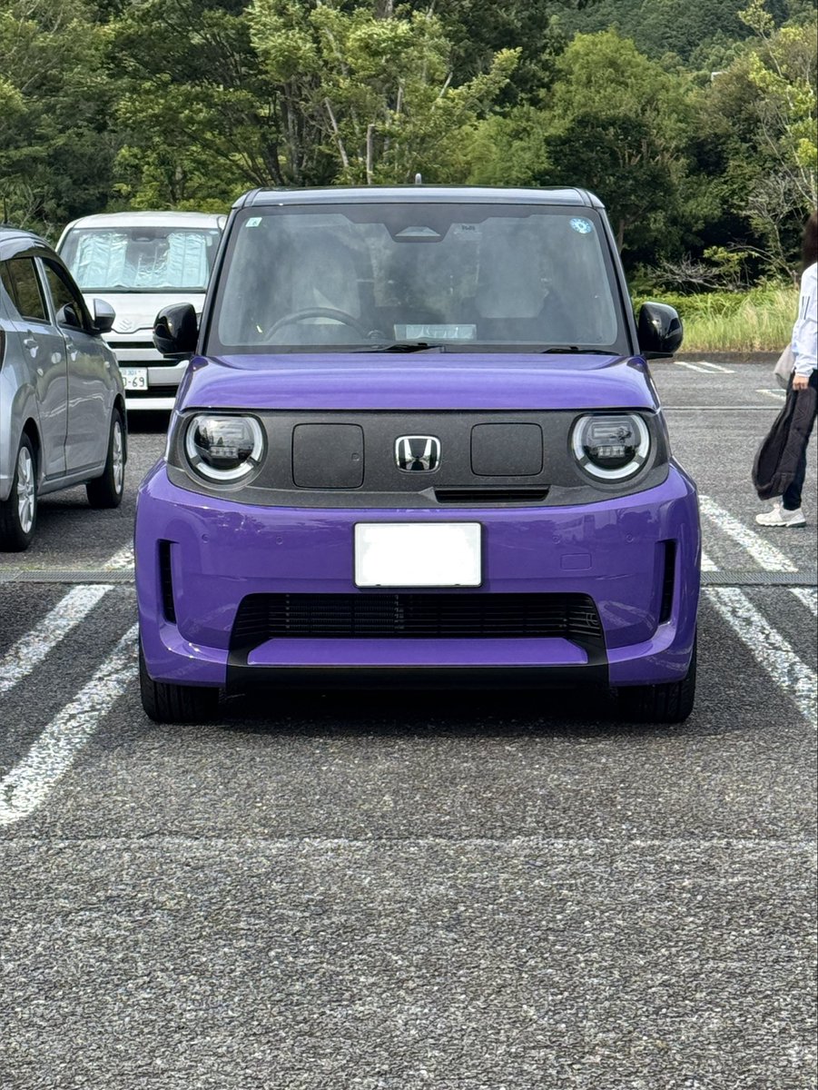 Gi_Garage's tweet photo. ホンダ リモート操作アプリ
普通充電の充電をしない時間を設定してますが、時によりそれを一時的に解除したいシーンがあります。
画面右上のトグルスイッチをオフにすると、リセットしたのと同じ動作する。
一時的に解除したいだけなのに。再設定が手間。

ホンダさん！アップデートお願いします。

もしかして、ワイの使い方が間違い？

#ホンダ #HONDA #スーパーワン #Superone #BEV #納車 #ブーストバイオレットパール