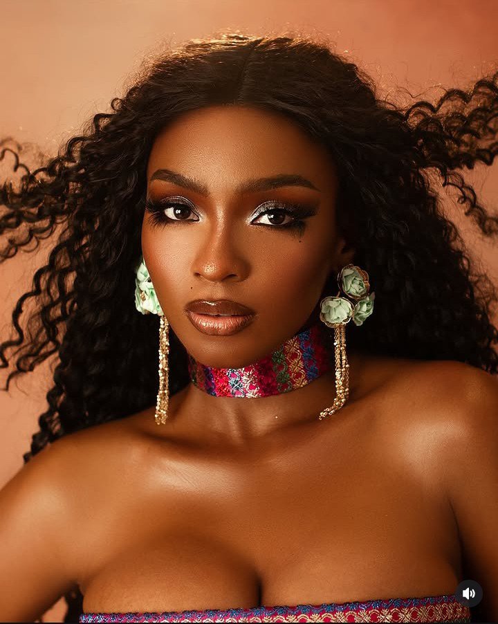 justtpelumi's tweet photo. detola joness, she's so teaaa!😍 https://t.co/fm9binZ8i9