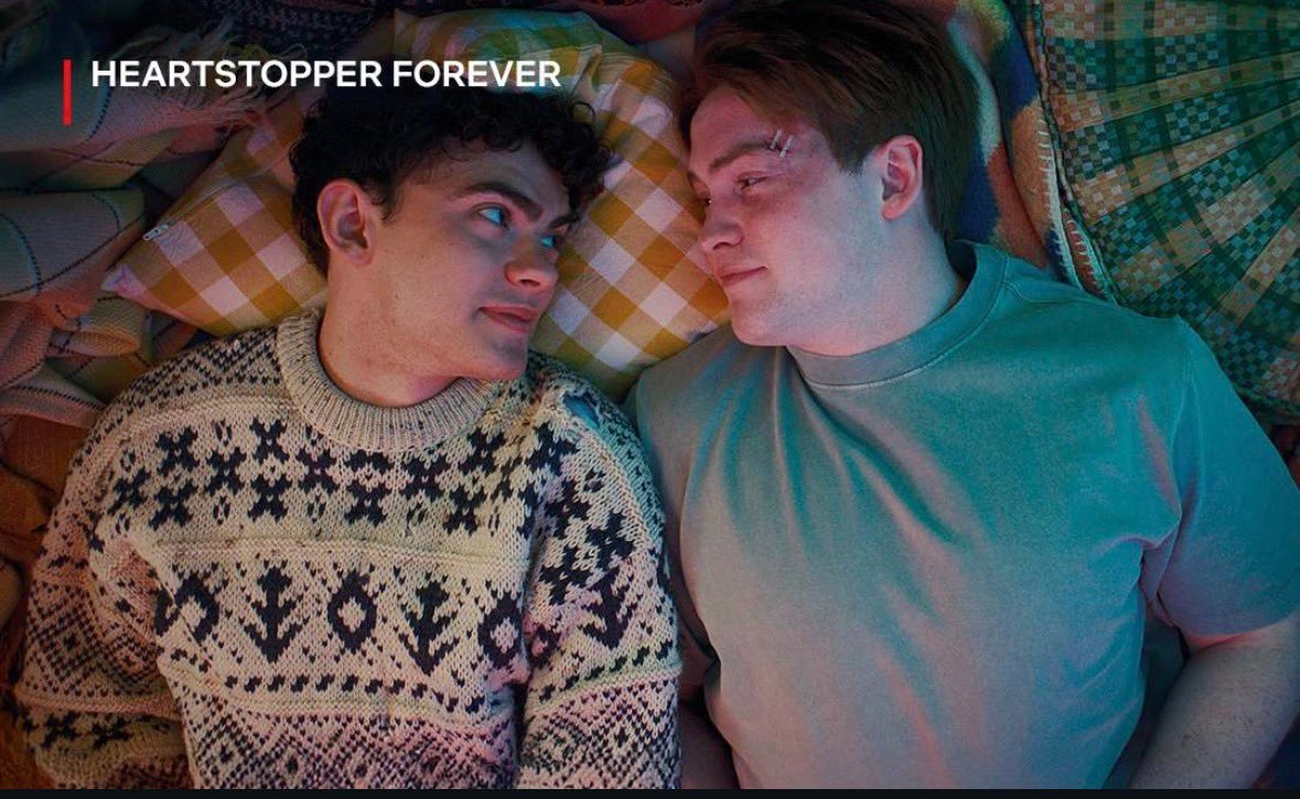 _silverspringv's tweet photo. they're so in love 🥹🩷 https://t.co/G0u24eJQoO