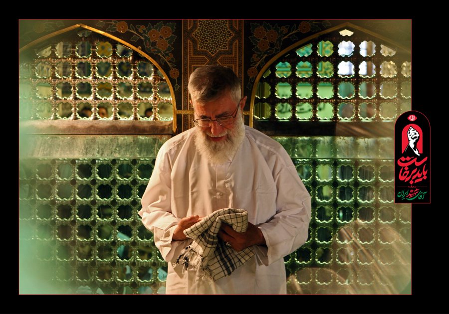 madar1368's tweet photo. وفاداری فقط در دوست داشتن نیست؛ در ادامه دادن راه نیز هست. اگر به آرمانی باور داریم، باید آن را در عمل زنده نگه داریم.
#باید_برخاست
 #پدر_امت https://t.co/VwYcfKzURo