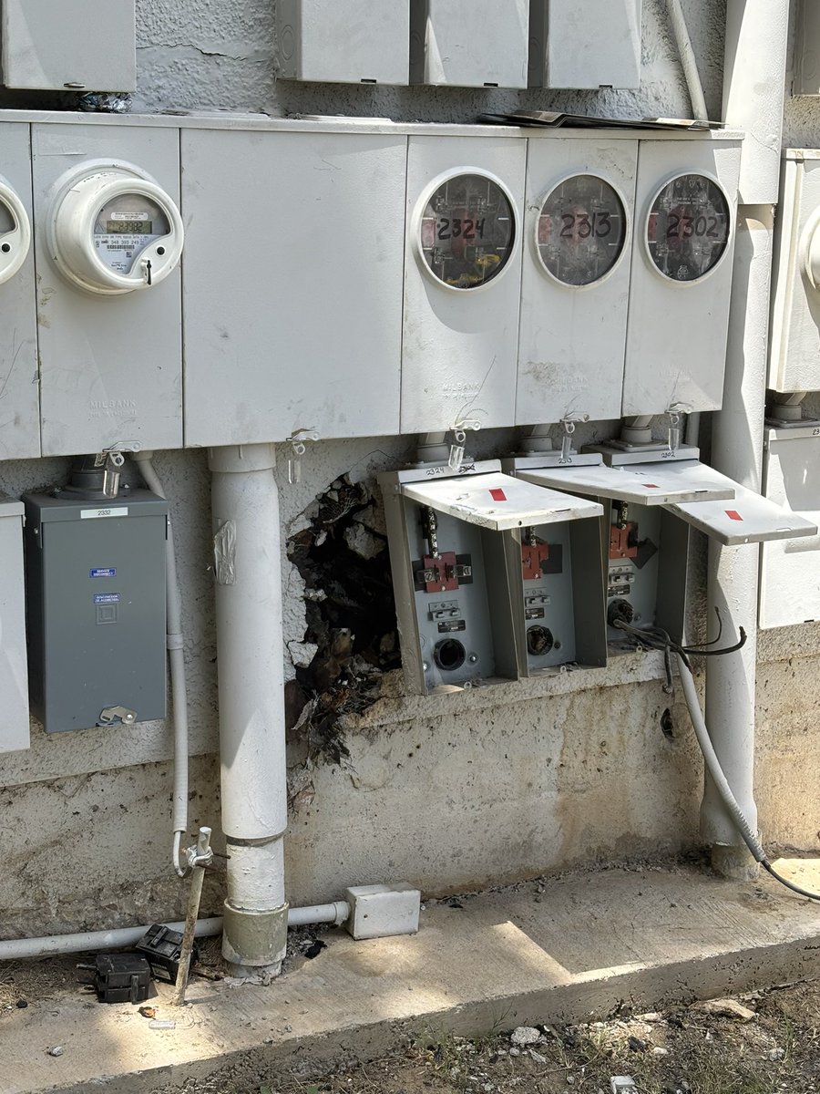 FJGreene's tweet photo. Yep. That happened. My apartment was on the other side of that unit, but that breaker isn’t going fix itself anytime soon. Shoutout to @LewisvilleFire for making sure this wasn’t a bigger thing. https://t.co/2M50Ucvdlb