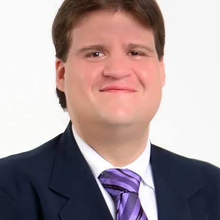 Amarilis031's tweet photo. Algunos presentan este fenómeno como una supuesta democratización de los juegos de azar. Sin embargo, el autor considera que ese argumento oculta los efectos negativos que puede producir sobre la sociedad. #RDunCasinoAbierto https://t.co/kWjwEDTb1B