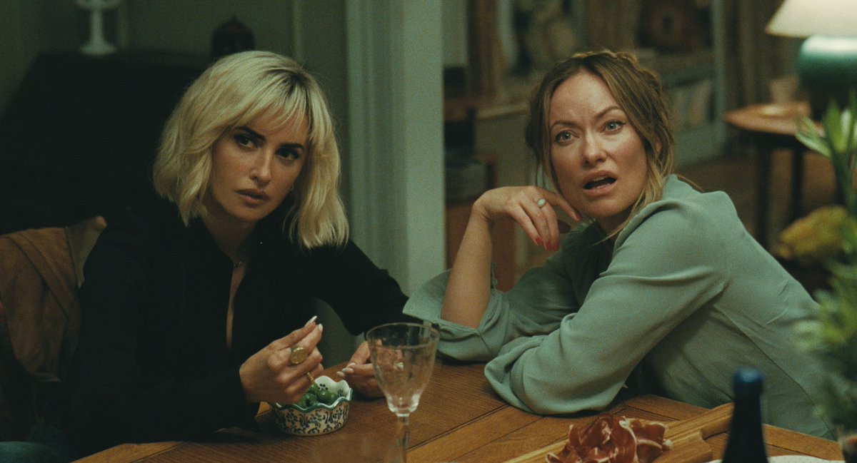 mkefilm's tweet photo. Olivia Wilde directs and stars alongside Seth Rogan in her latest film The Invite: https://t.co/jAHVFChgFB

A dinner party spirals into unexpected places when a couple invite their enigmatic neighbours over. Have they reignited the spark or lit the match that burns it all down? https://t.co/hKM4BVlwpY