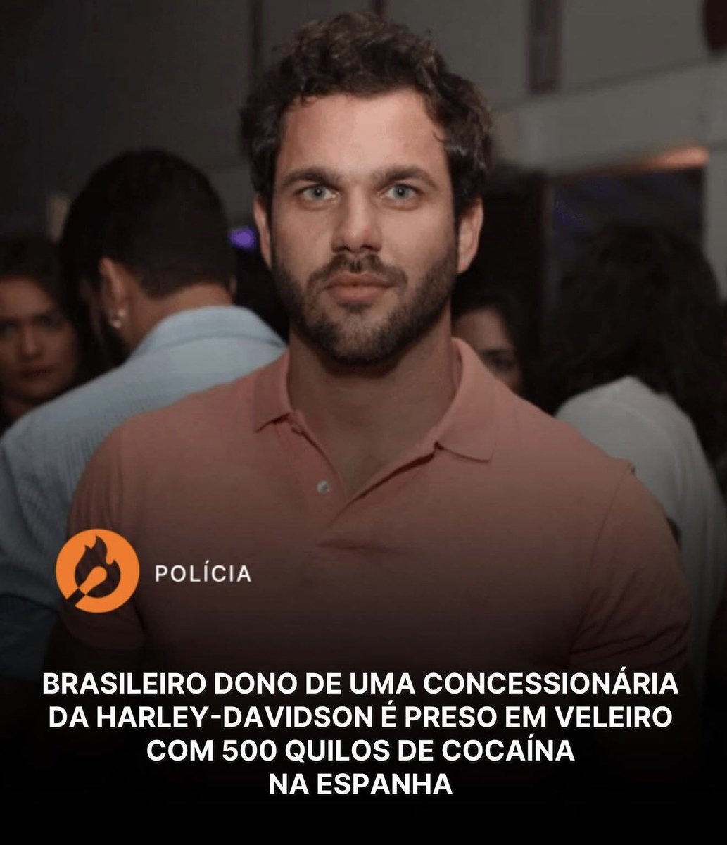 fransbras1's tweet photo. 🚨"DEUS, PÁTRIA", FAMILÍCIA E DROGAS! O bolsonarismo é isso, é composto apenas por criminosos!🗣

TARIFLAVIO 
FOGO NOS TRAIDORES DA PÁTRIA https://t.co/1SvA12gVSQ
