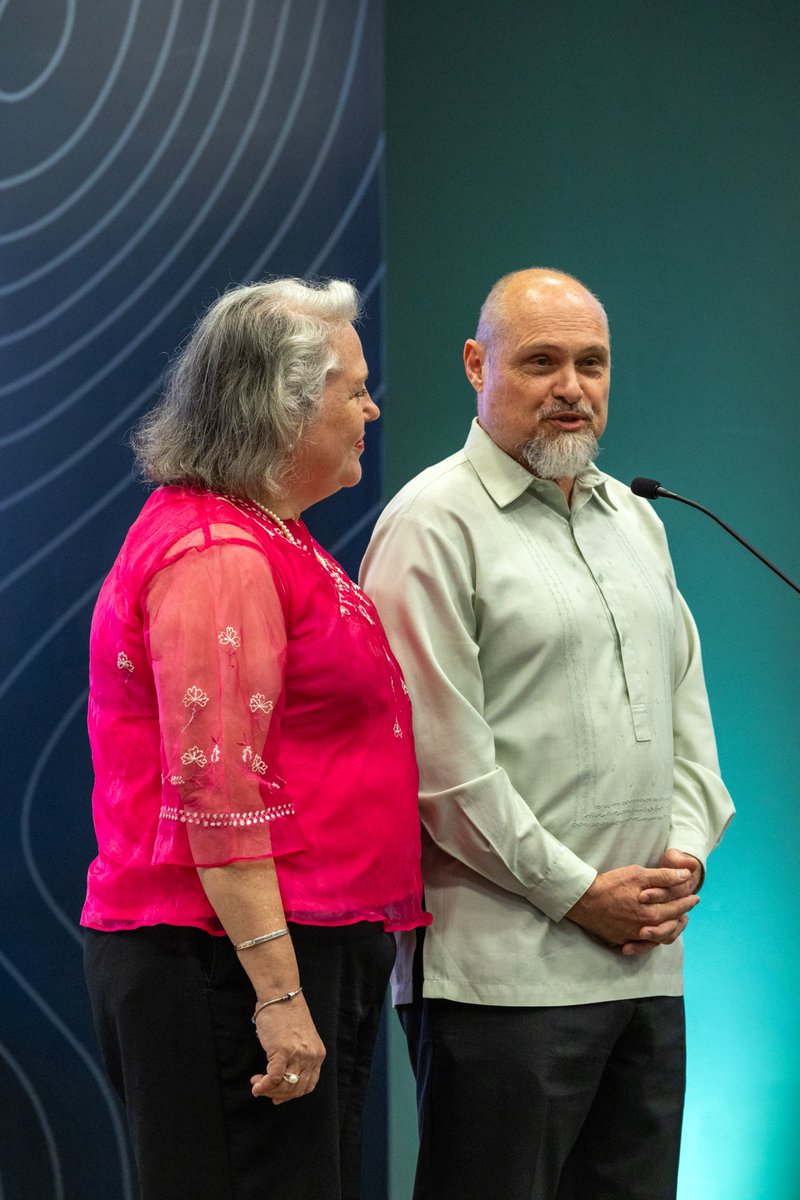 IMB_SBC's tweet photo. “Go in as a learner, not a knower.”

After 32 years in the Philippines, Kim and Kathy North learned that language and relationships open doors for the gospel.

Today they’re still mentoring future leaders, including an aspiring Filipino missionary.

🙏 Pray for missionaries learning language and culture as they share Christ around the world.