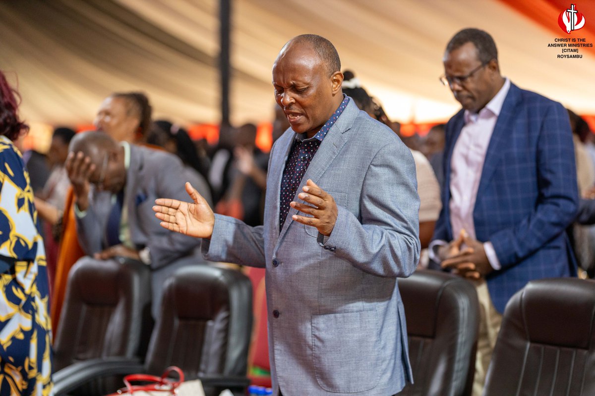 CITAMRoysambu's tweet photo. Heavenly Father, In You I find my refuge, my strength, and my peace. Take preeminence in this day and be glorified in all that I do. Guide my steps, guard my heart, and let my words and actions reflect Your love. May Your presence go before me in every moment. Amen. https://t.co/AinZ4cYs16