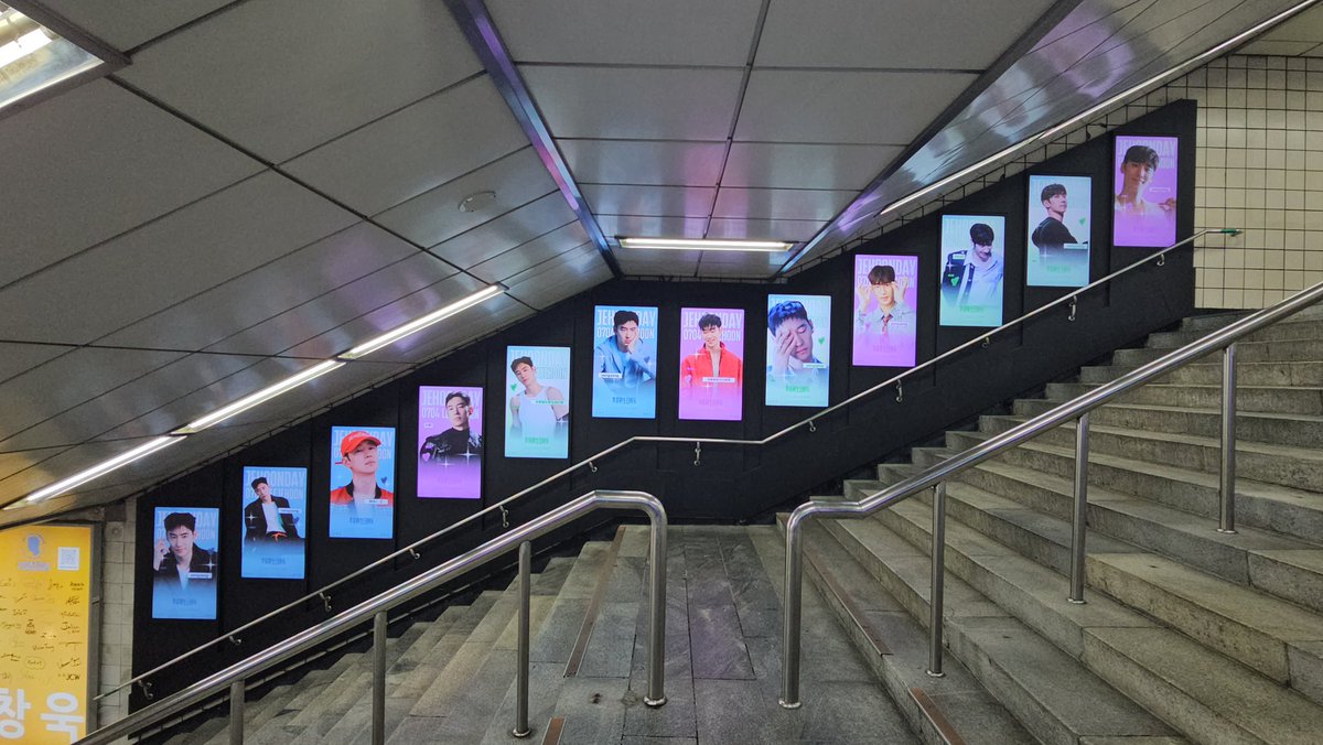 LEEJEHOONBAR's tweet photo. 𝟐𝟎𝟐𝟔 𝐉𝐄𝐇𝐎𝐎𝐍 𝐁𝐢𝐫𝐭𝐡𝐝𝐚𝐲 𝐏𝐫𝐨𝐣𝐞𝐜𝐭

📅：6.28-7.11
💚：지하철 2호선 신촌역 EXIT H/B/A/D

#leejehoon #李帝勋 #이제훈 https://t.co/xj8U1pyGtL
