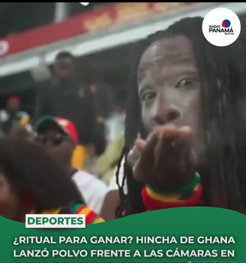 AllYouNeedChris's tweet photo. Ritual de Ghana vs Ritual de Ecuador https://t.co/WOWg3mhMxb