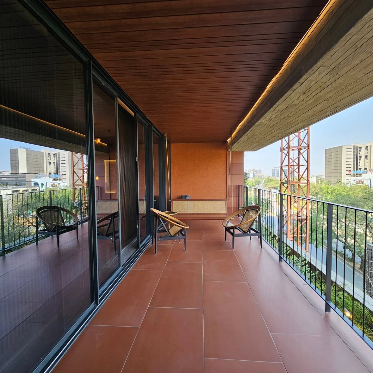 stackbuildindia's tweet photo. Exclusive 5 BHK - DUPLEX, PENTHOUSE AVAILABLE For Rent - StackBuild
Iscon - Ambli Road
15000 Sq Ft Size
Note: Profile Check Before Visit
#stackbuild #luxury #isconambli #ahmedabad https://t.co/fRaBR7hBKR