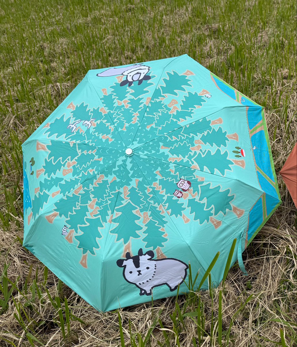 pchannel's tweet photo. いわて銀河プラザ様にお送りしています。
・カプセルトイ田舎おちょこ
・晴雨両用折り畳み傘　カモシカ

入ってすぐの岩手県のガチャコーナーに
2台も設置して頂いています✨

いわて銀河プラザ　様
東京都中央区銀座5丁目15-1 南海東京ビル1F

#いわて銀河プラザ　様
#田舎labo
#pchannel https://t.co/s7WDQqmhHK
