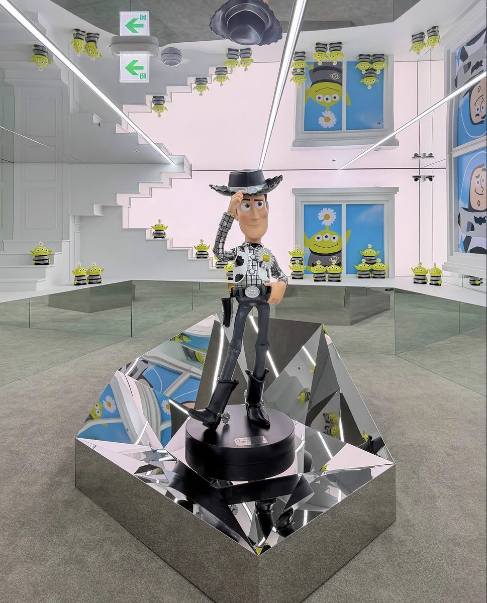PEACEMINUSONE Disney Pixar TOYSTORYピンズ PEACEMINUSONE Disney Pixar TOY STORY ピンズ TOY STORY
