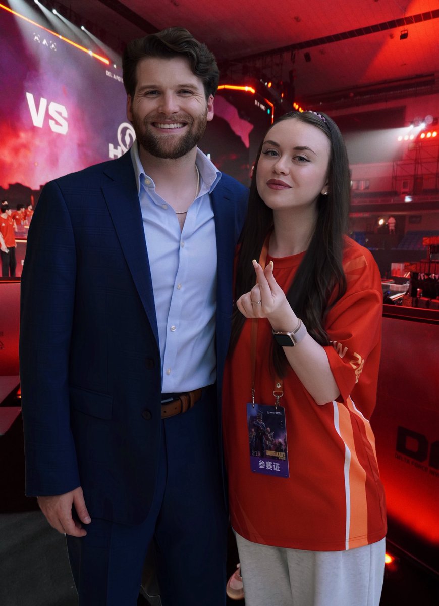 Vikky Tori tweet media