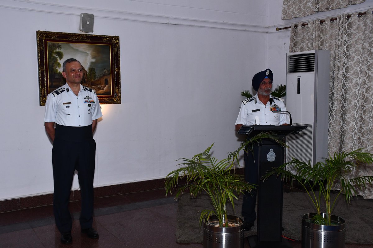 tracomiaf's tweet photo. Valedictory Function marking the successful culmination of training of 215 PC from Stage III Fighter Training was held at Air Force Station Bidar on 27 Jun 26.

Air Marshal Inderpal Singh Walia, AOC-in-C EAC graced the occasion as Chief Guest and witnessed the making of India’s next generation fighter aviators. 

In his address, the Chief Guest inspired the young aviators to forge their path with unwavering dedication, spirit of sacrifice and never give up attitude that defines true warriors of the sky. 

@DefenceMinIndia
@SpokespersonMoD
@HQ_IDS_India
@IAF_MCC
@CareerinIAF
@EAC_IAF
#IndianAirForce
#TrainingCommand 
#AFSBidar
#FighterTown