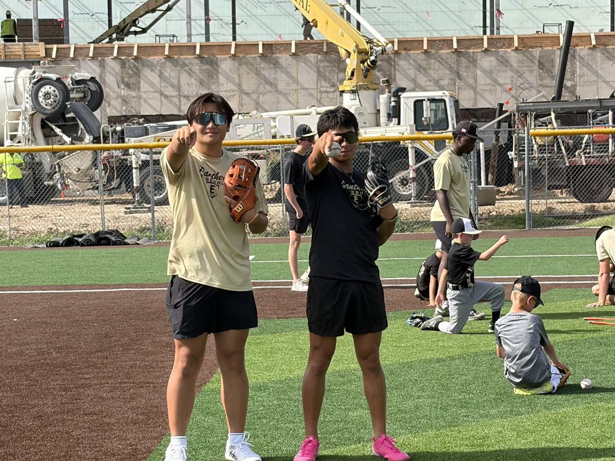 TheEASTBaseball's tweet photo. Great 1st Day of Camp on the Eastside. Great looking week ahead… #EASTSIDEbaseball #futureisbright https://t.co/JnlYvvMLJS