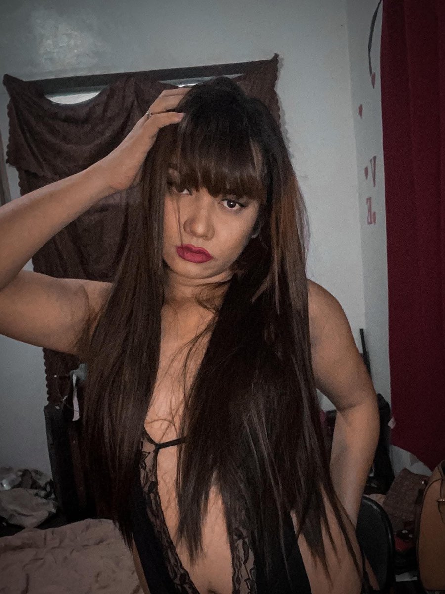 RubyMcOfficial's tweet photo. Long hair or short hair? 
Could be your next trans 🏳️‍⚧️ gf 😈🍆💦💦💦 https://t.co/t9xHH5768v