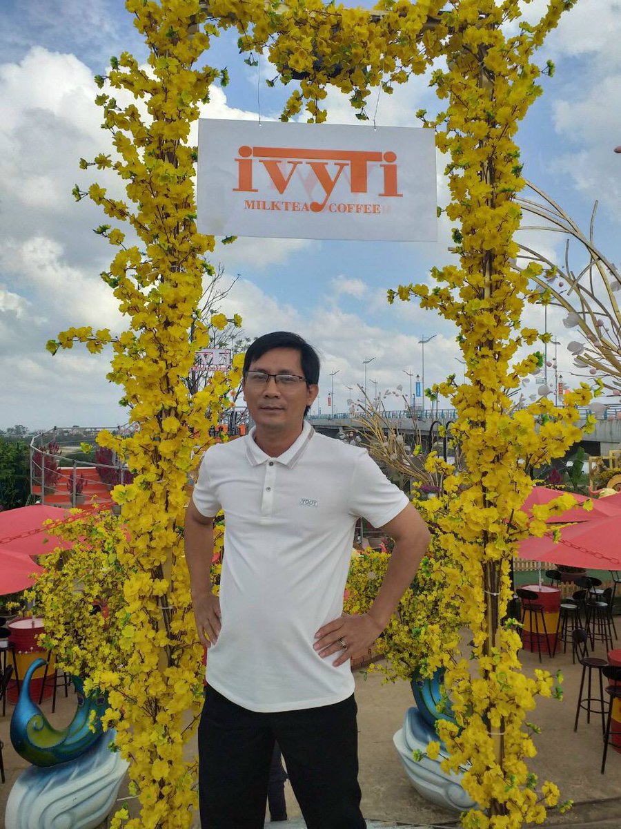 bethichtrungni's tweet photo. ✅Demo chú trung niên U50 thầy giáo với chiếc cu có bắn tinh sối sả như mưa 😝 full trọn bộ đã có trong group nha 📌 https://t.co/6atBu6qfj0
