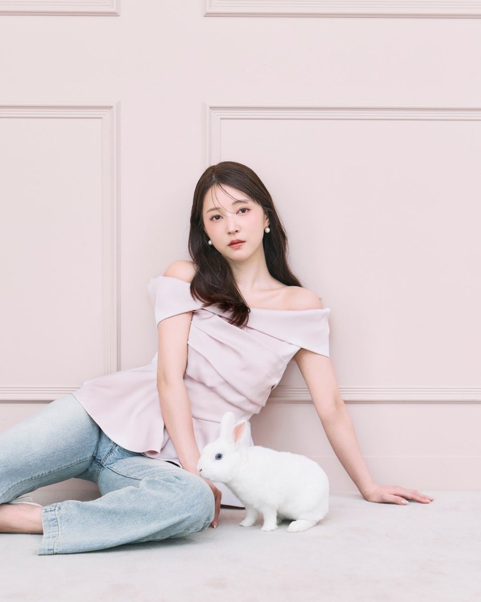 polaura_jp's tweet photo. 【RESTOCK 🐇】

USAGI ONLINE限定の人気商品の再入荷が決定いたしました✨

 ぜひこの機会にご覧ください❤︎

▼
Romantic Satin Peplum Tops / light pink
7/1 (WED) 12:00~ 
https://t.co/K6DCLg4MzR https://t.co/rpFCGJlzft