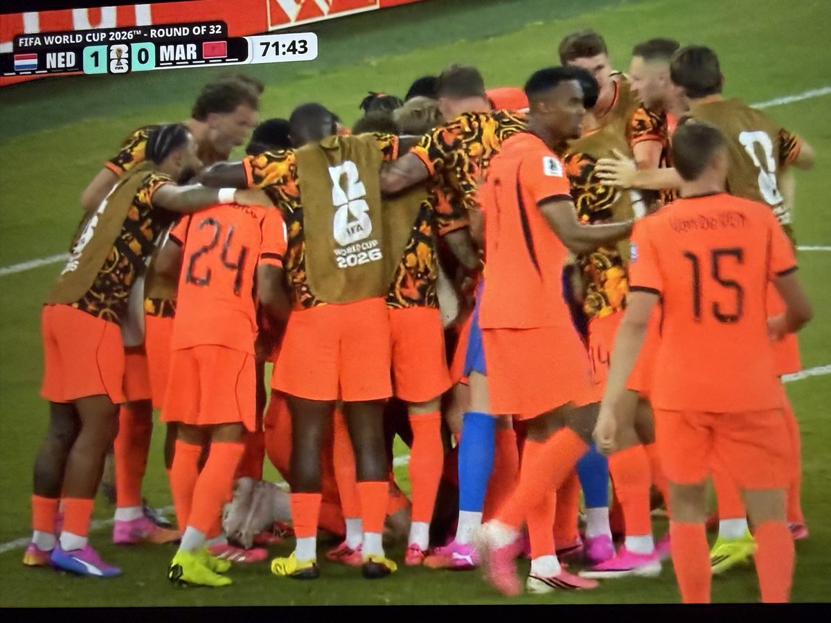 ryanhammer09's tweet photo. Cody Gakpo . HAD TO BE HIM

Him &amp; his wife lost their unborn son 2 days ago. What a moment for him 🥹

The entire squad came on to show love https://t.co/sdgZDvzSoe
