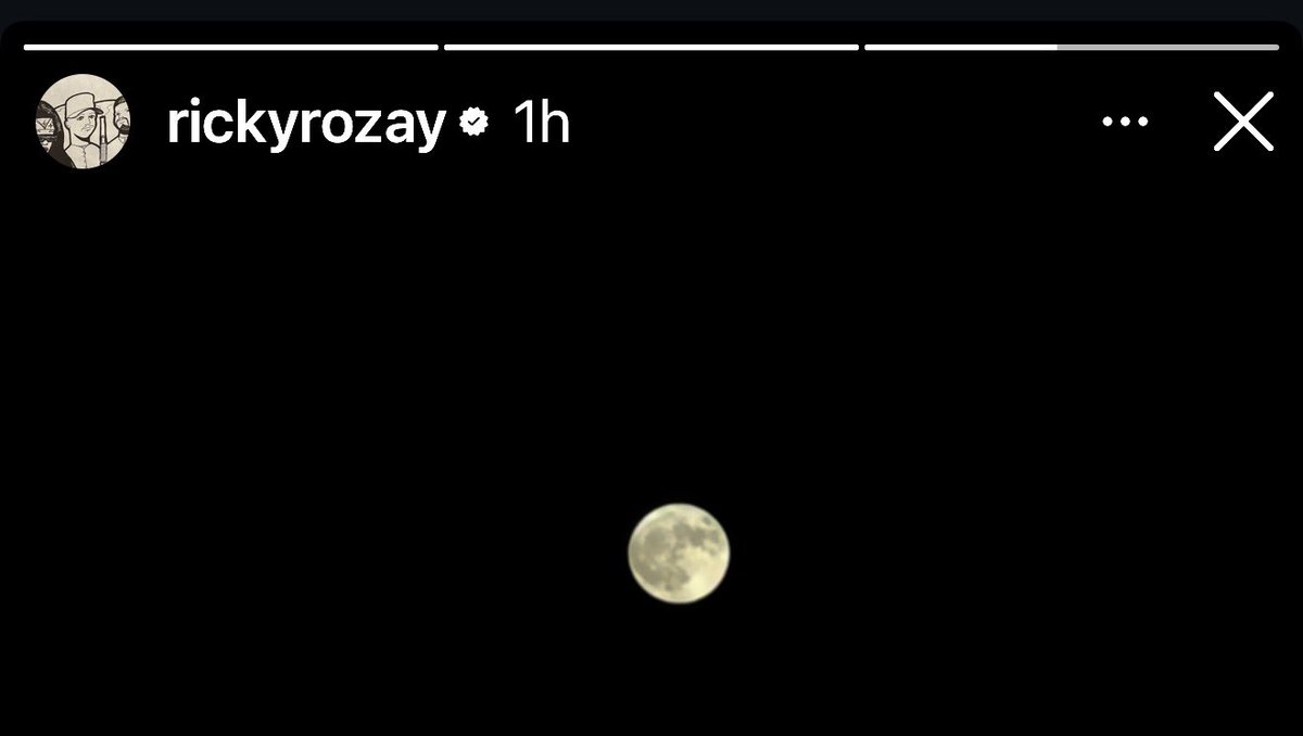 trippyagb's tweet photo. okay now he’s just messing w us https://t.co/1rt5zS97bE