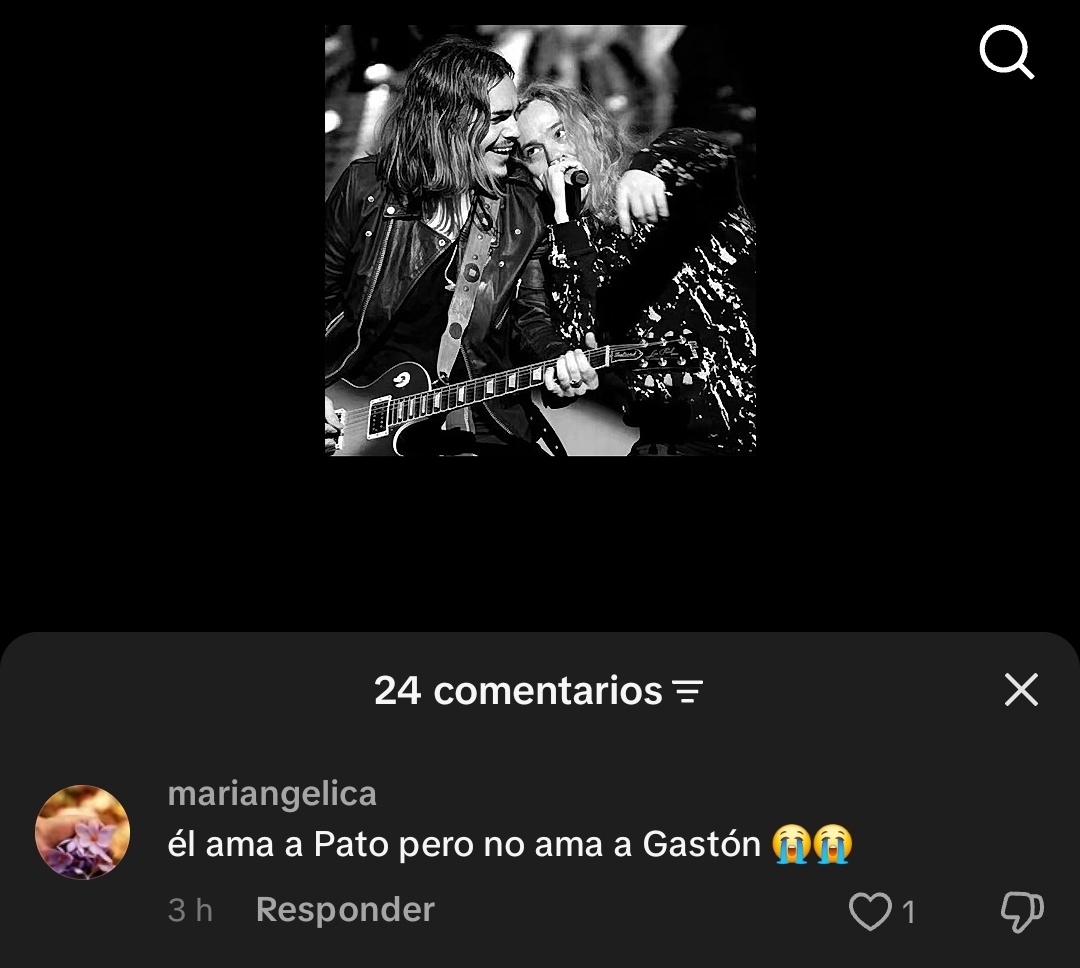 ₊·—̳͟͞͞ ℳica CONOCIÓ A CLARI EN VELEZ tweet media