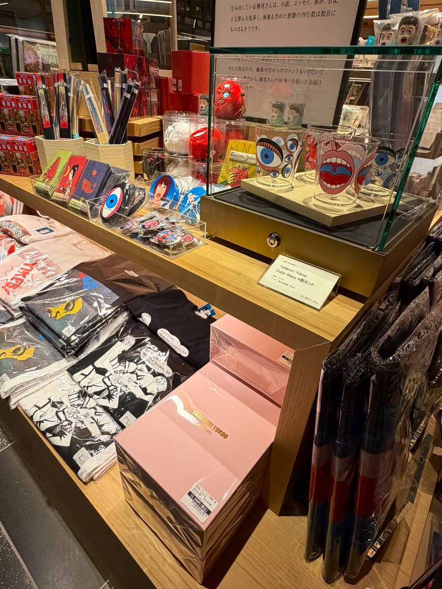 横尾さんのフェアに、とっても横尾忠則さん（！）なインパクト絶大な