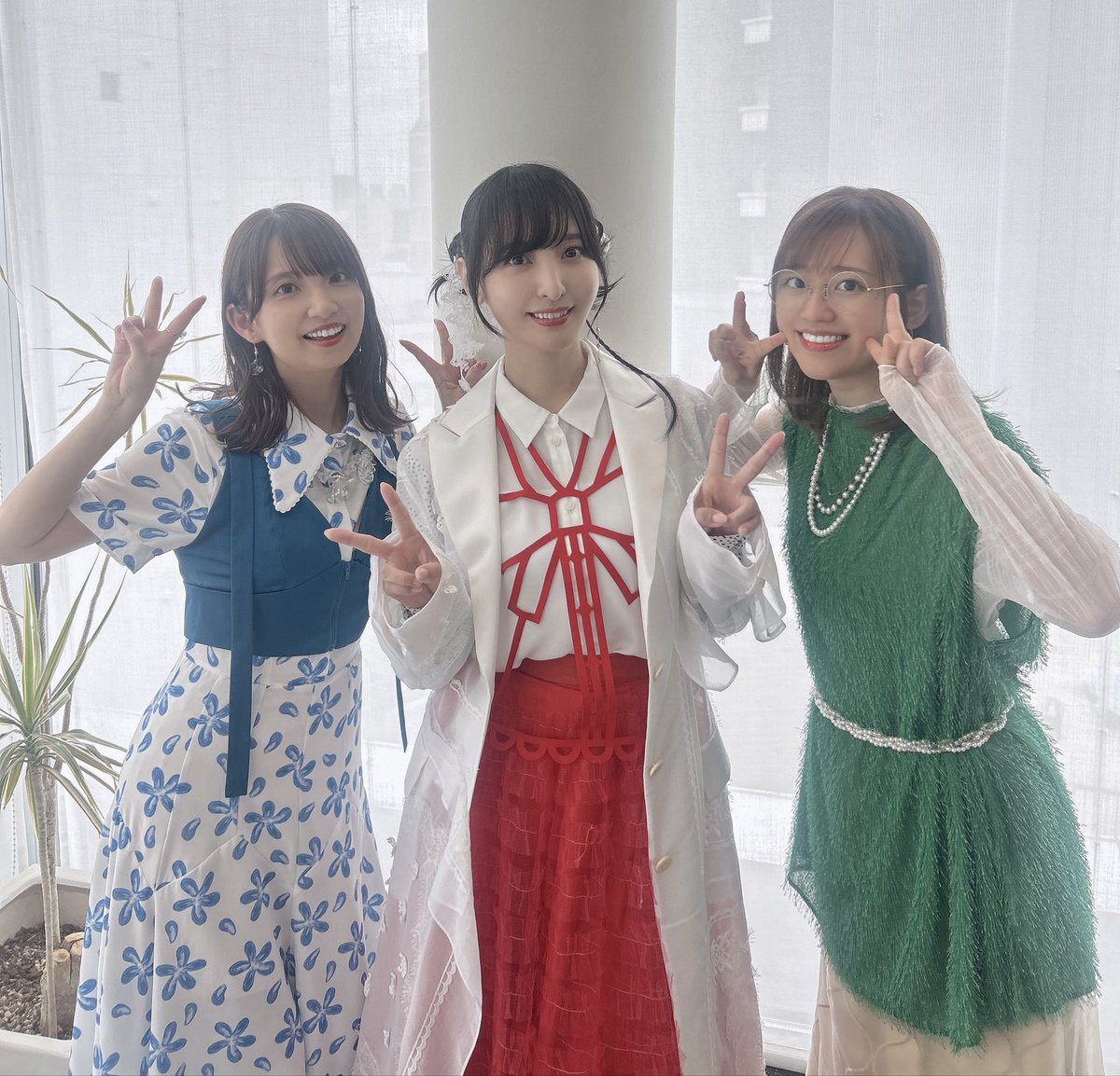 rumirumi_81pro's tweet photo. 昨日は『テレ朝新作アニメフェス』 ありがとうございました！#魔法騎士レイアース からVTR出演させて頂きました✌🏻
あやねるもりえちゃんも、アフレコの度に「この"令和版レイアース"の光と風はこの人達しかいない！」というお芝居を魅せてくれます✨
私の海のお芝居も、そう感じてもらえたら嬉しいと…心を込めて演じております💙
アーカイブもあるのでまだの方は是非見てくださいね！今後の続報もお楽しみに🙇🏻‍♀️