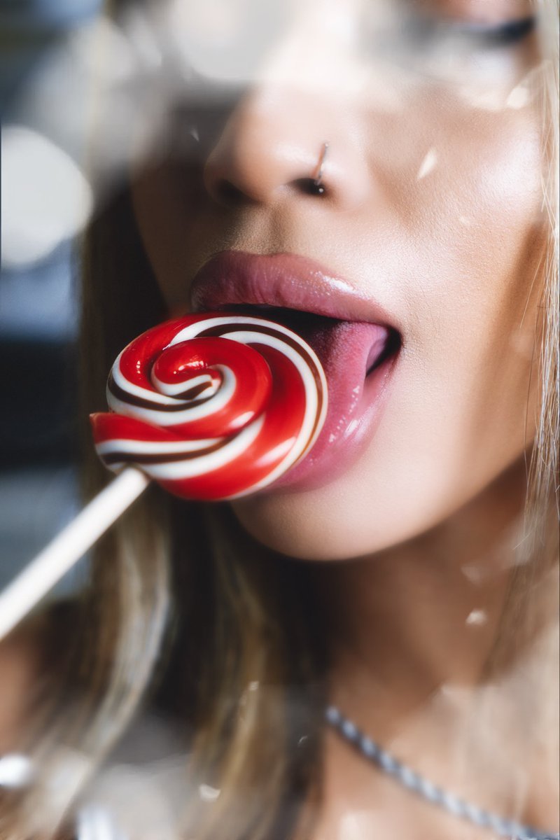 lollapoptv's tweet photo. Candy Crush 🍭 #onlyfans #models #photoshoot #babes https://t.co/Wy2BOPcge2