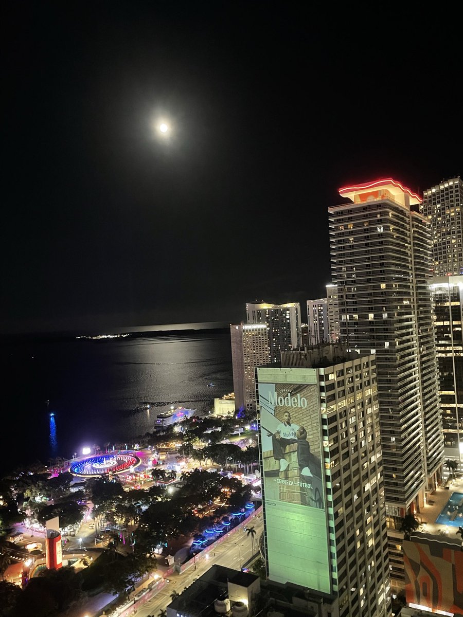 dbslaw's tweet photo. The Strawberry Moon over Biscayne Bay shining on Bayfront Park FIFA Festival 29 June 2026 https://t.co/2p829Gvw2J
