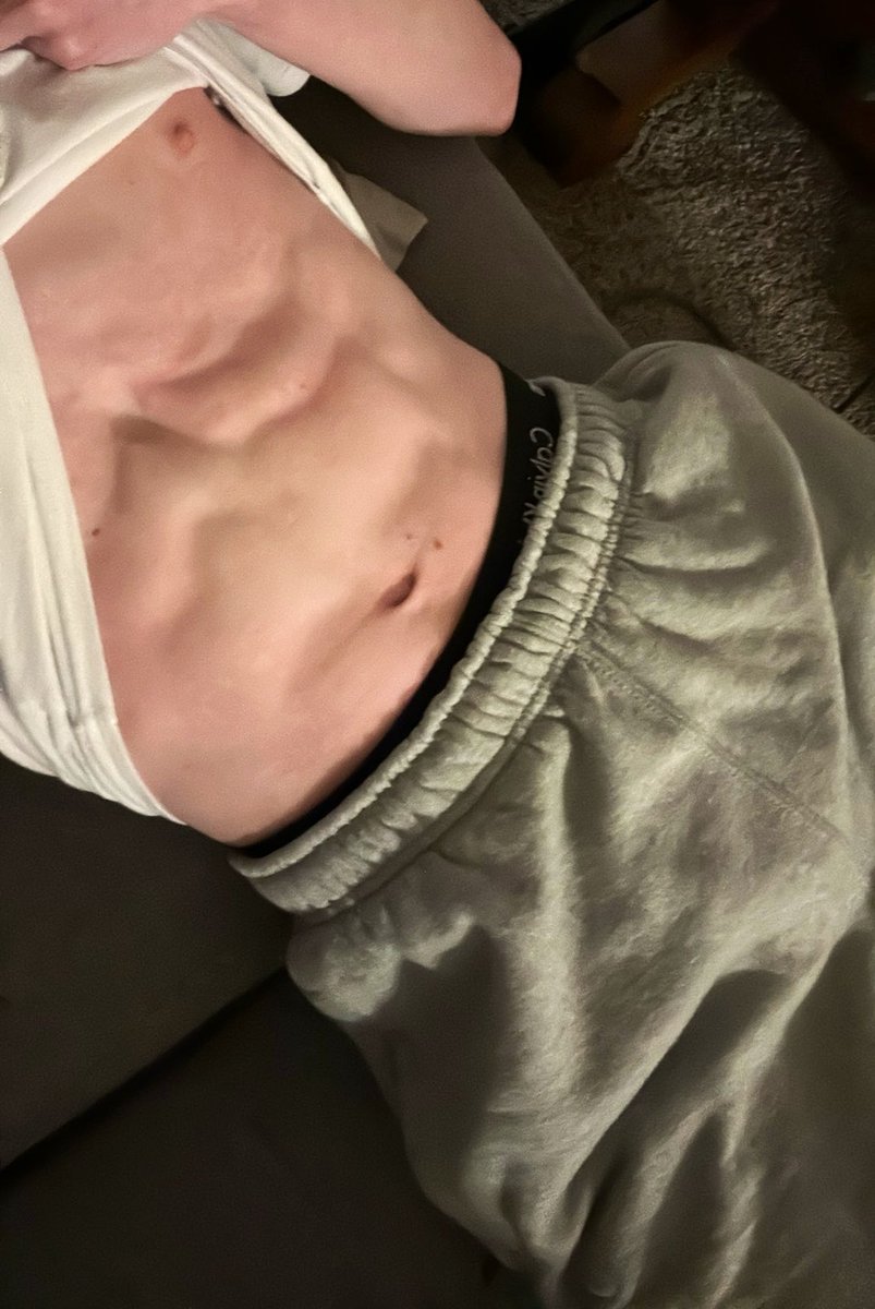 FinnAdamsPoV's tweet photo. come here

#nsfw #nsfwtwt #abs #bulge https://t.co/a6TQLZ6TXn