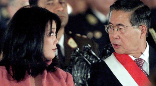 SebastianRochaZ's tweet photo. 🔹Finalmente Keiko Fujimori se impone por casi 50.000 votos y es Presidente electa de Perú 🇵🇪

Un lindo homenaje a su padre Alberto.

El gestor del milagro económico peruano y verdugo de los grupos terroristas comunistas  ( APRA - Sendero Luminoso ) que asolaron Perú en los 80 y 90, dejando miles de vidas inocentes en el camino.

Bien por el Perú ✅
