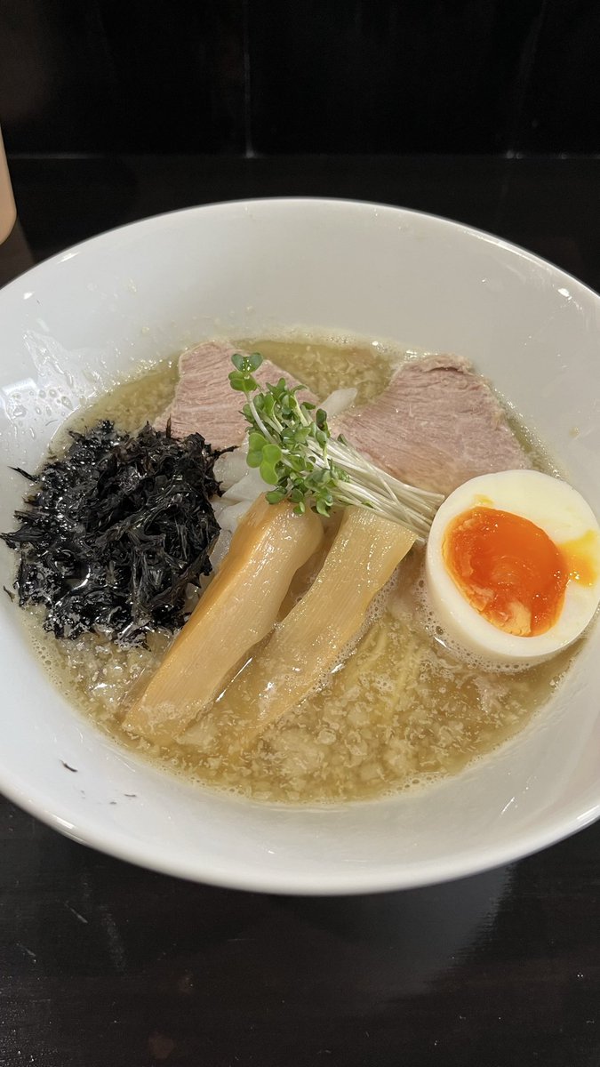 tomi_0120's tweet photo. 春日部の新店かわなべさんち
まぁ普通にうまいけどデフォで1200円
この場所はなぁ😨 https://t.co/MZCvSSM1mB