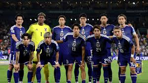 kerishi2025's tweet photo. 2030年W杯時　日本代表メンバーの年齢🇯🇵

⭕️：年齢的に問題ないであろうメンバー
鈴木彩艶　27歳
大迫敬介　30歳
早川友基　31歳
菅原由勢　30歳
板倉滉　　33歳
渡辺剛　　33歳
瀬古歩夢　30歳
伊藤洋輝　31歳
冨安健洋　31歳
鈴木淳之介26歳
町野修斗　30歳
田中碧　　31歳
久保建英　29歳
後藤啓介　25歳
堂安律　　32歳
前田大然　32歳
中村敬斗　29歳
鎌田大地　33歳
鈴木唯人　28歳
上田綺世　31歳
小川航基　32歳
佐野海舟　29歳
塩貝健人　25歳
三笘薫       33歳
町田浩樹   32歳
佐野航大   26歳
藤田譲瑠チマ 28歳
佐藤龍之介23歳
松木玖生   27歳

❌：年齢的に厳しいであろうメンバー
長友佑都　43歳
伊東純也　37歳
谷口彰悟　38歳
南野拓実　35歳
守田英正　35歳