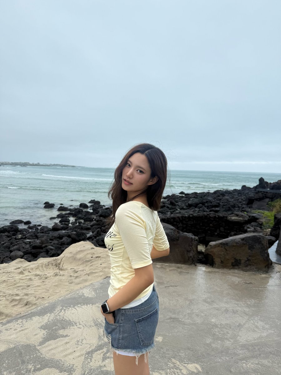geeniusofficial tweet picture