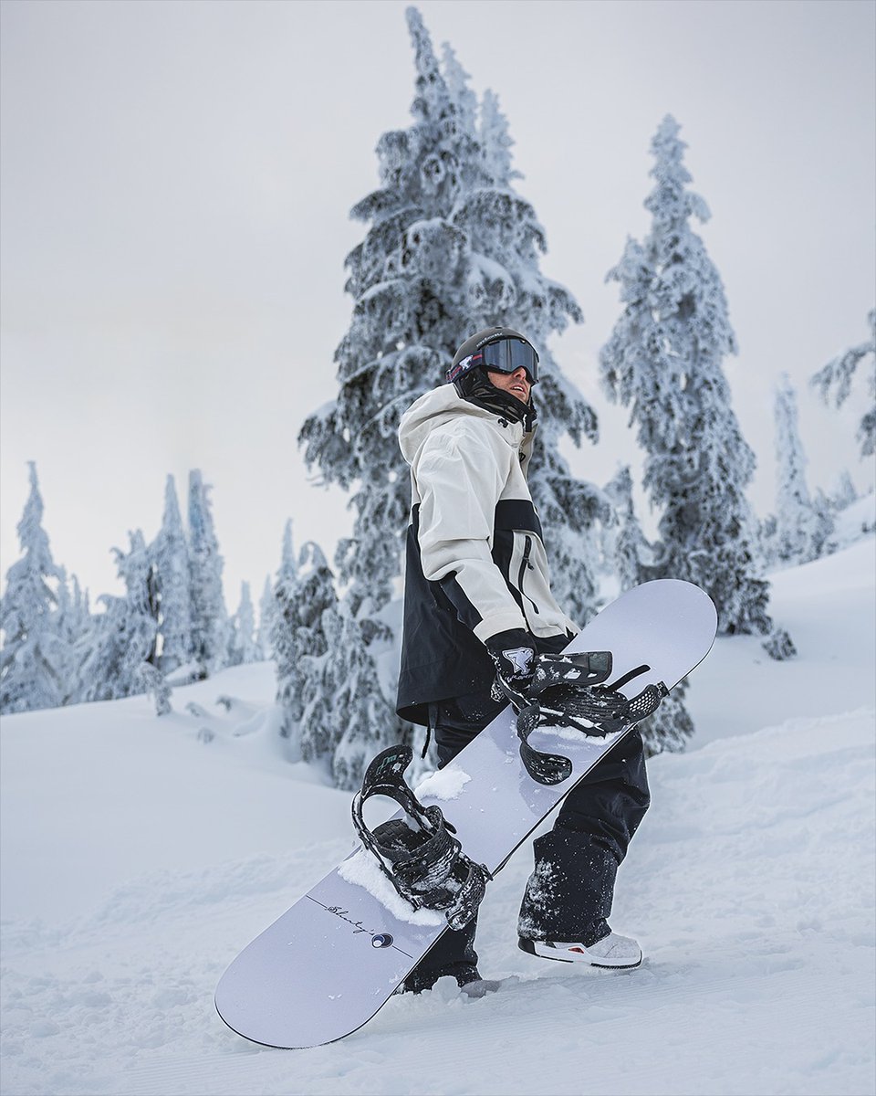shortyssnow's tweet photo. A few @devwalsh shots printed for the @shortyssnow Resurrection article in the latest @snowboardcanada issue 32.2 landing this week along with an @fnradpodcast Devun interview and art from @_hilarycarter_ 

Thanks to everyone at @snowboardcanada and @shortyssnow 🫡… https://t.co/XznGRRt5j2
