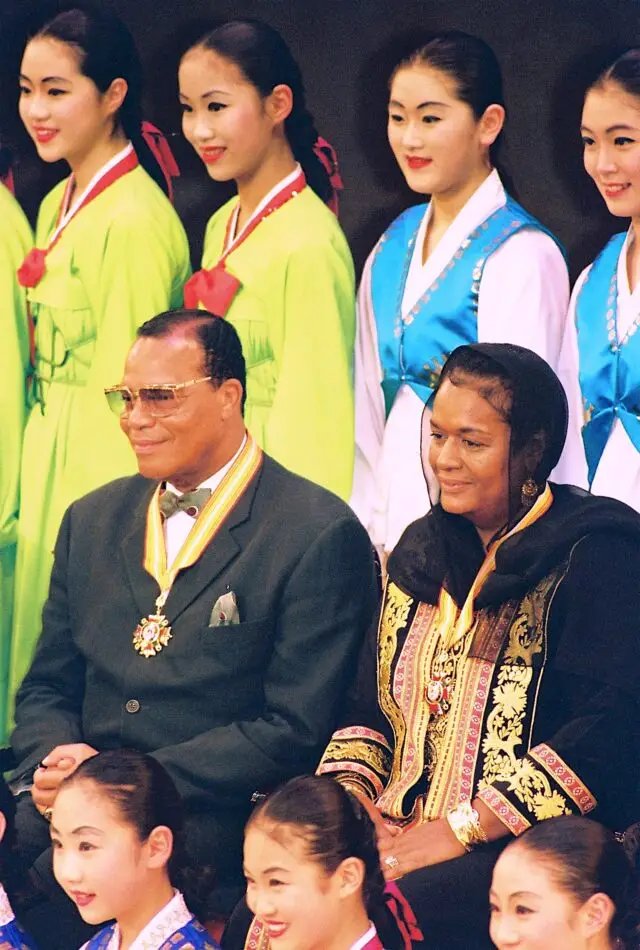 malcolmshabazz6's tweet photo. Farrakhan has traveled the world many times over

He has gone to just about every country on this earth

His wife Khadijah often traveled the world with him

She was not a stay at home wife

This is Farrakhan and his wife in South Korea where he was given a Medal of Honor https://t.co/LCQjqglk70