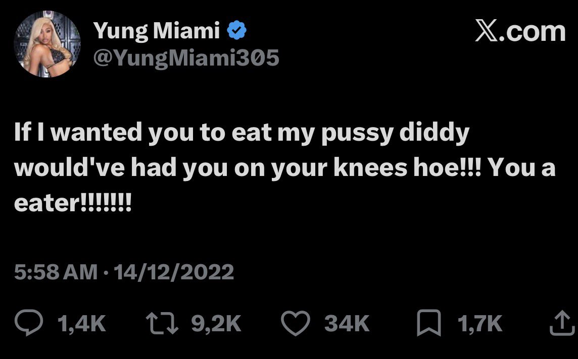 RespectPapi's tweet photo. Yeah i saw it and i wasn’t fucking with it
THATS A BIG CHOP ! https://t.co/a49ZXM6HIF