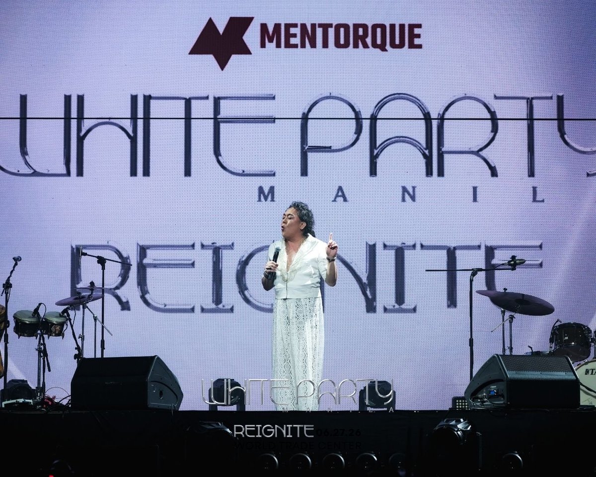 whitepartymanil's tweet photo. Twelve years later, still part of the story. 🤍

@KorekKaJohn returned to the White Party Manila stage, making it a full-circle moment and reminding everyone that Pride is about courage, and showing up for one another.

#WhitePartyManila #UniteInWhiteManila #LoveYourself https://t.co/2zaTpA25jG