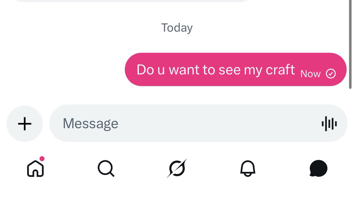 kyylien's tweet photo. me sexting https://t.co/yXTFqRQLTe