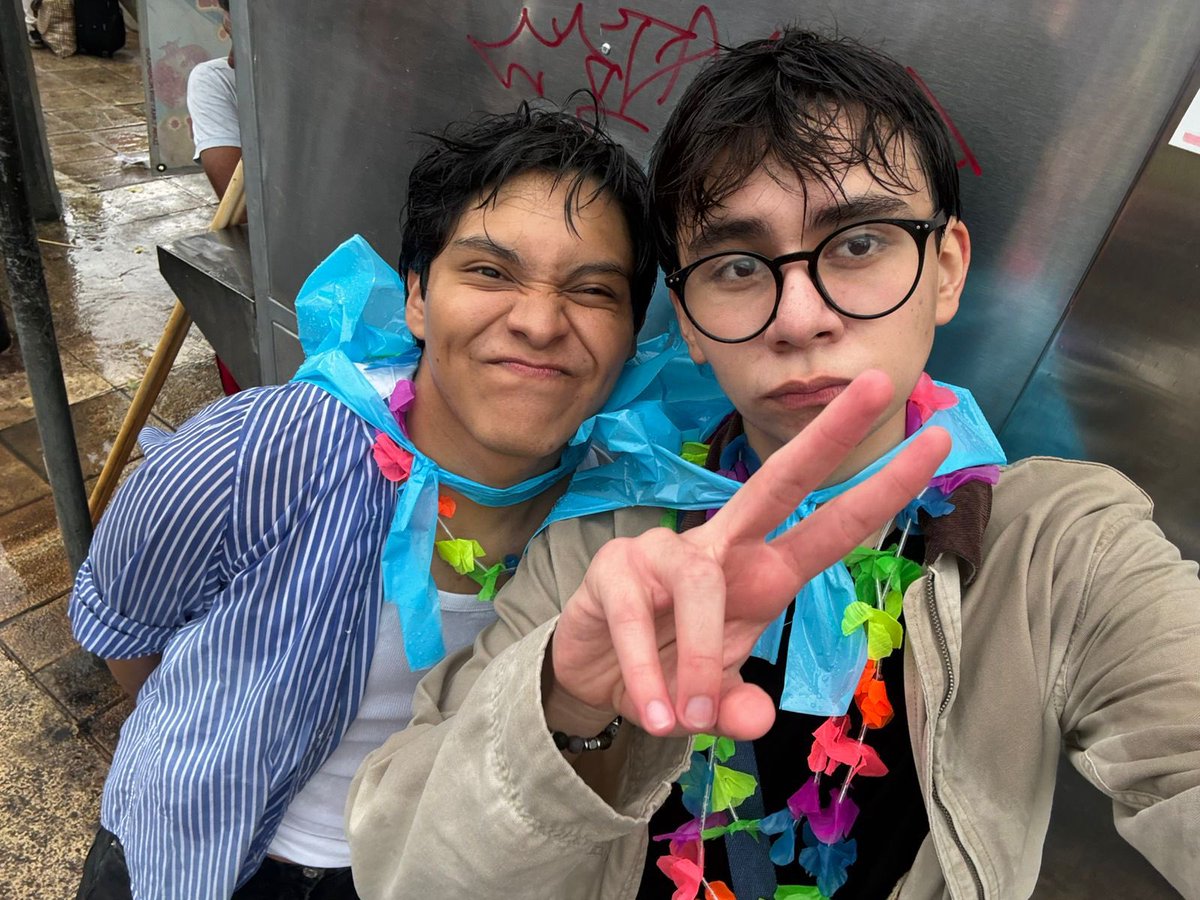 Gaelvpqc's tweet photo. Fotitos del pride 🫪 https://t.co/SYda7qobaJ