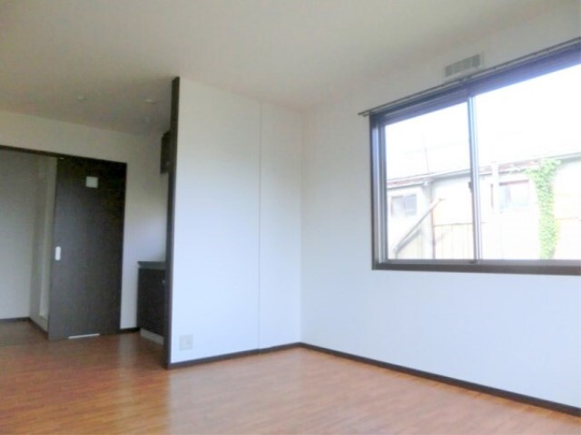 fudousan2's tweet photo. 本日のおすすめ物件を紹介します❗❗

山科区の一棟アパート

■価格：6000万円

■所在地：京都市山科区御陵別所町

■地下鉄東西線「御陵」駅徒歩8分

■満室時想定利回り約4.5%

■満室時想定年収約270万円

■詳細ページ：https://t.co/WdDGe0H53L

是非お問い合わせください❗❗

#京都不動産 https://t.co/LiNjYSpYZt