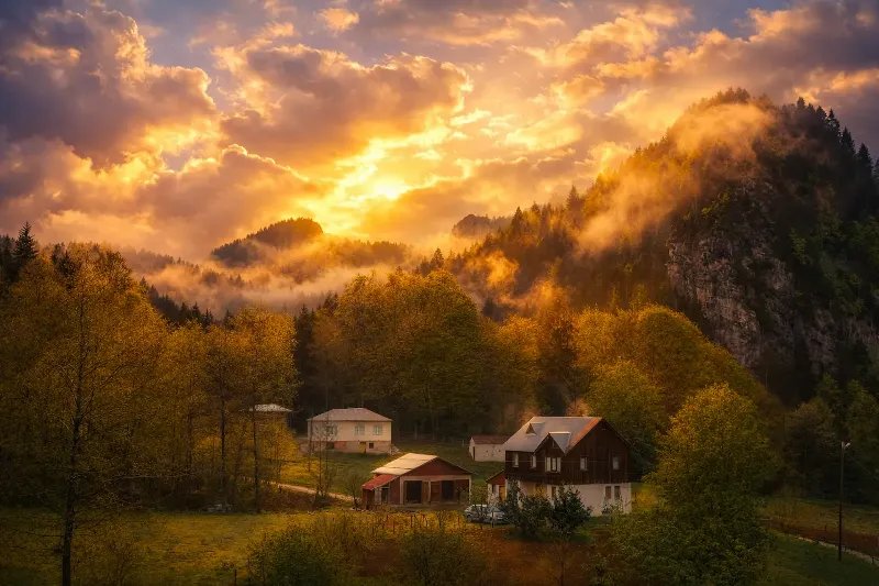 uozguler's tweet photo. Sabah saat beşi devirmiş altıya yaklaşıyor. Balkonun sessizliğinde yerimi aldım. Kuşların o ilk, telaşsız cıvıltısı havayı delerken, doğanın binlerce yıldır tekrarladığı o mucizevi uyanışına ilk sıradan şahitlik ediyorum.

​Tam karşı apartmanın balkonunda, benim gibi sessizliğe sığınmış bir bey amca var. Önünde bir masa, elinde belli ki demli bir çay; sadece bakıyor. Acelesiz, telaşsız, hiçbir yere yetişme kaygısı taşımadan günün ilk ışıklarını selamlıyor. Ne bir ekranın ışığı var yüzünde ne de bir anı sabitleme hırsı. Sadece orada, hayatın tam içinde, varoluşun sessiz şükrünü çıkarıyor.

​İşte hayat, tam olarak bu. Biriktirdiğimiz dijital arşivlerin, galerilere sığdıramadığımız o sahte "anı"ların çok uzağında; sadece soluduğun havanın, kuş sesinin ve demli bir çayın tadında saklı.