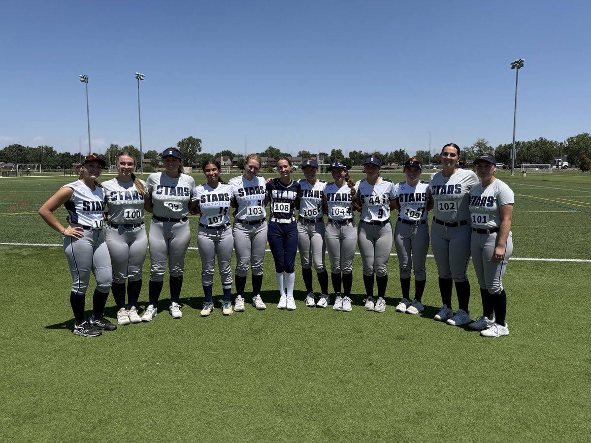 MAStarsNavy's tweet photo. And thank you @starsnationalfp and @_coachrachel for an amazing start to our week. We celebrated with a W thanks to strong pitching and defense and this 💣 by @aubreyevns. So grateful to be a part of this family. https://t.co/sKRTbBpEGh