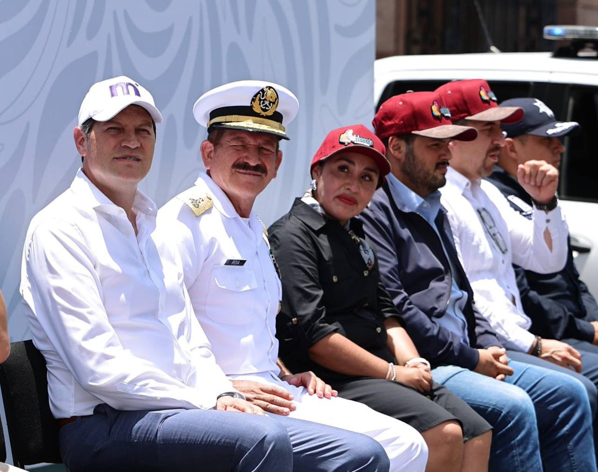 AlfonsoMtz_Mx's tweet photo. 🧳 Morelia fue electa por el gobierno federal para arrancar el operativo nacional de vacaciones.

La capital michoacana es la puerta de entrada al turismo estatal y goza de una gran variedad de atractivos turísticos.

#MoreliaBrillaMás✨ https://t.co/zwByxrPgJO