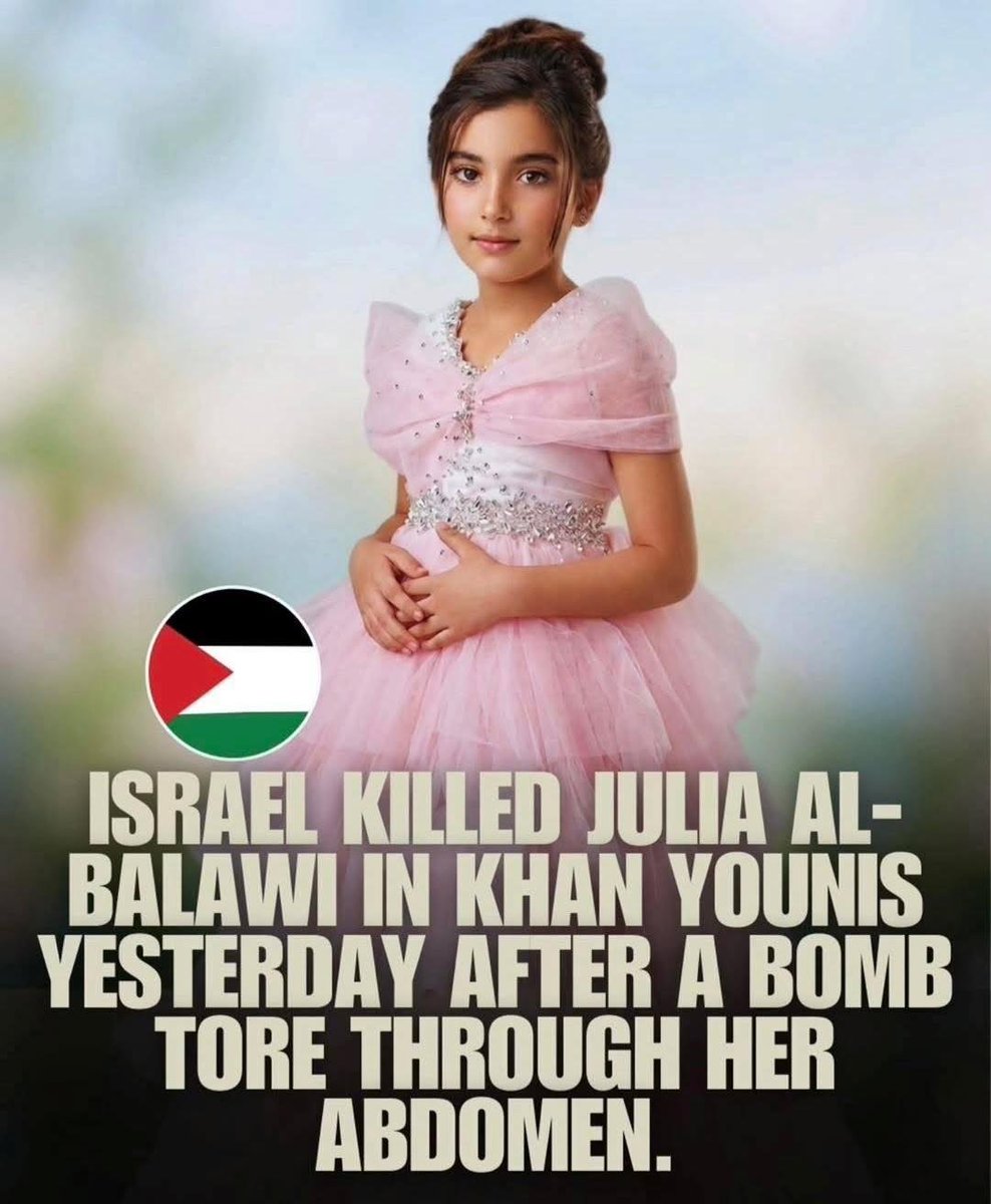 Malcolm_Pal9's tweet photo. In the heart of Green birds, Insha'Allah. 

May Allah bless her soul. https://t.co/rgx3yCsFu1