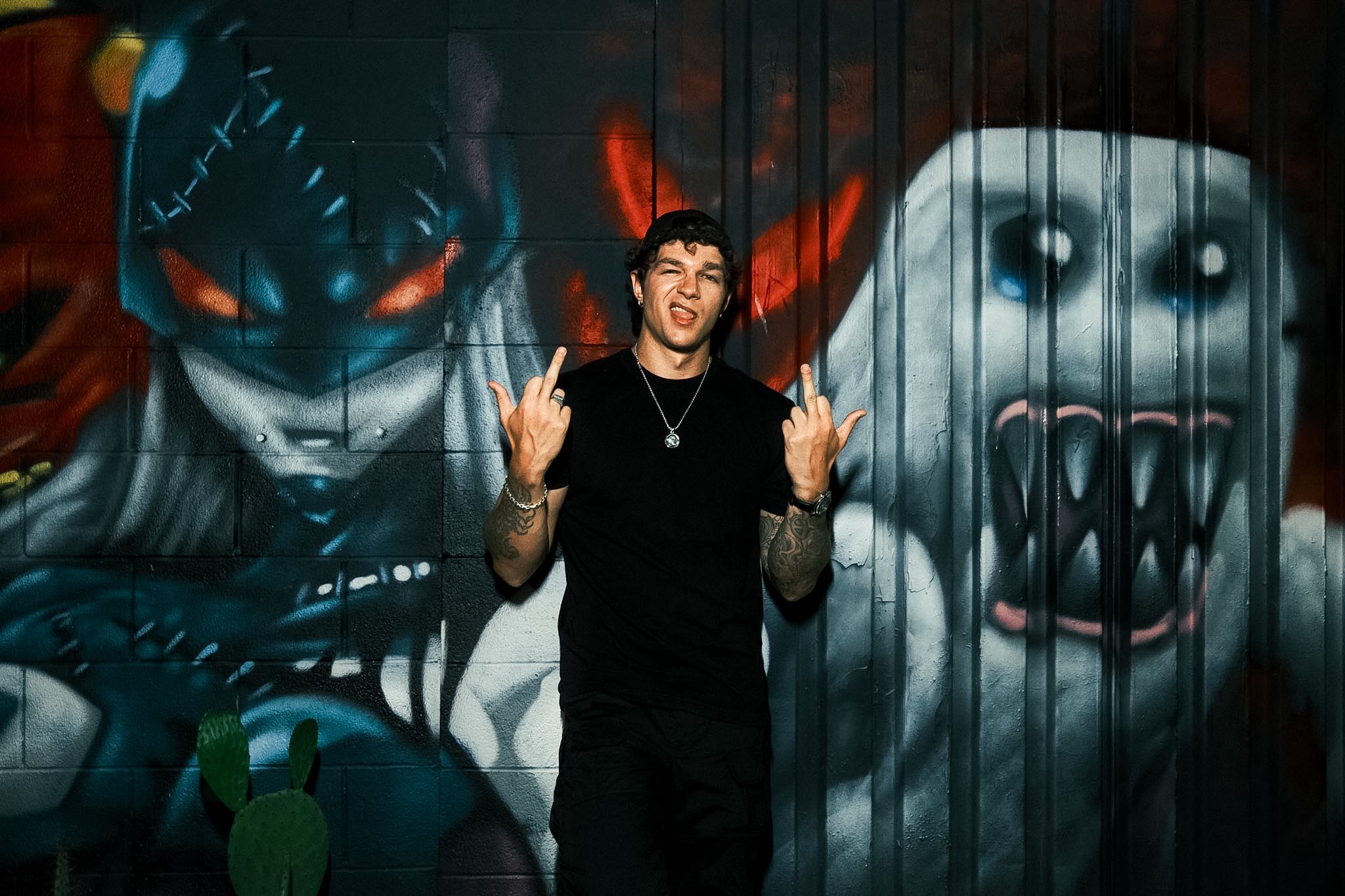 1 pic. 😈/😇 https://t.co/VKULuQTR4i